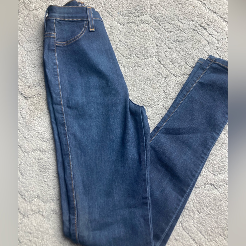 Size 1 Fashion Nova Jeans’